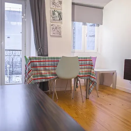 Martires Da Patria شقة *