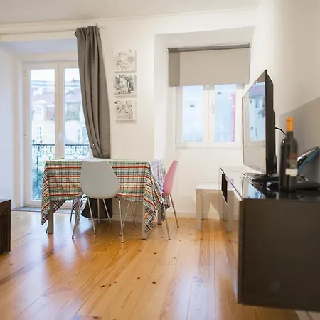 Martires Da Patria شقة